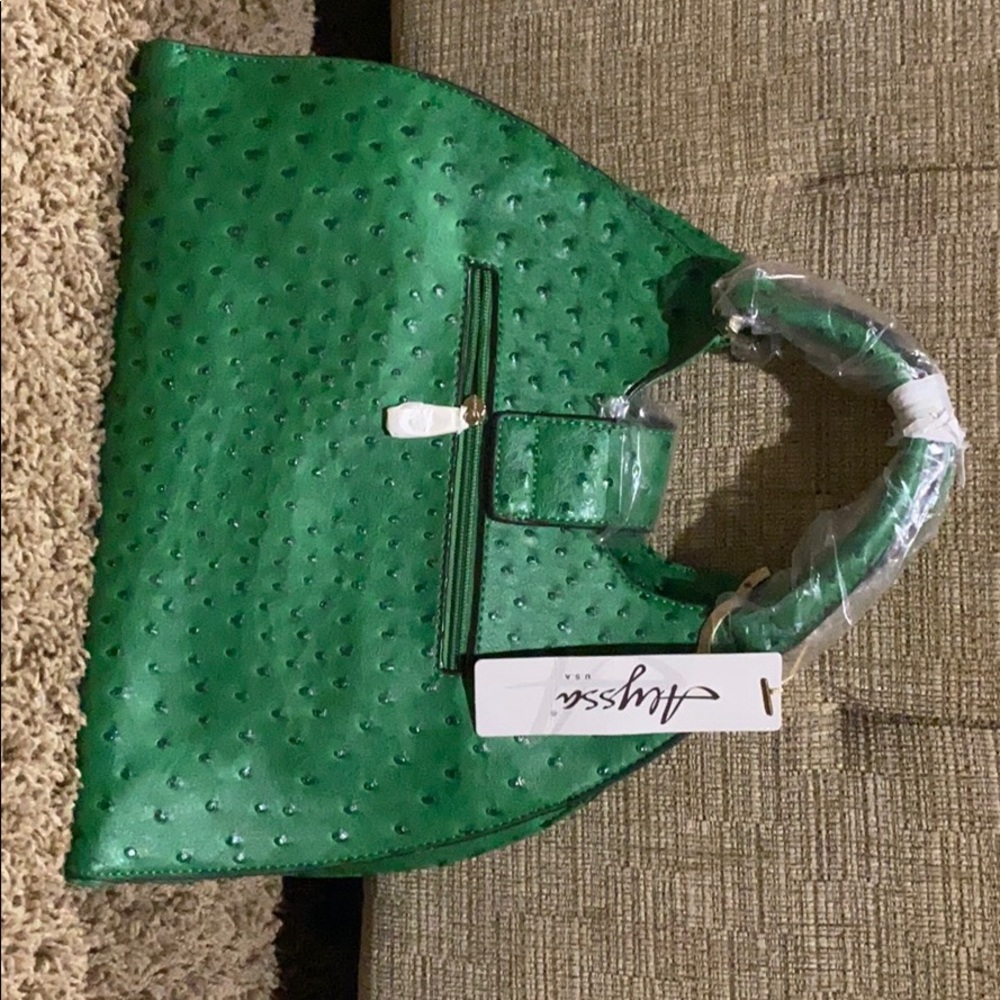Alyssa Usa Green Carryall Bag